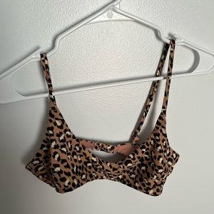 Freaking adorable cheetah bikini top from aerie